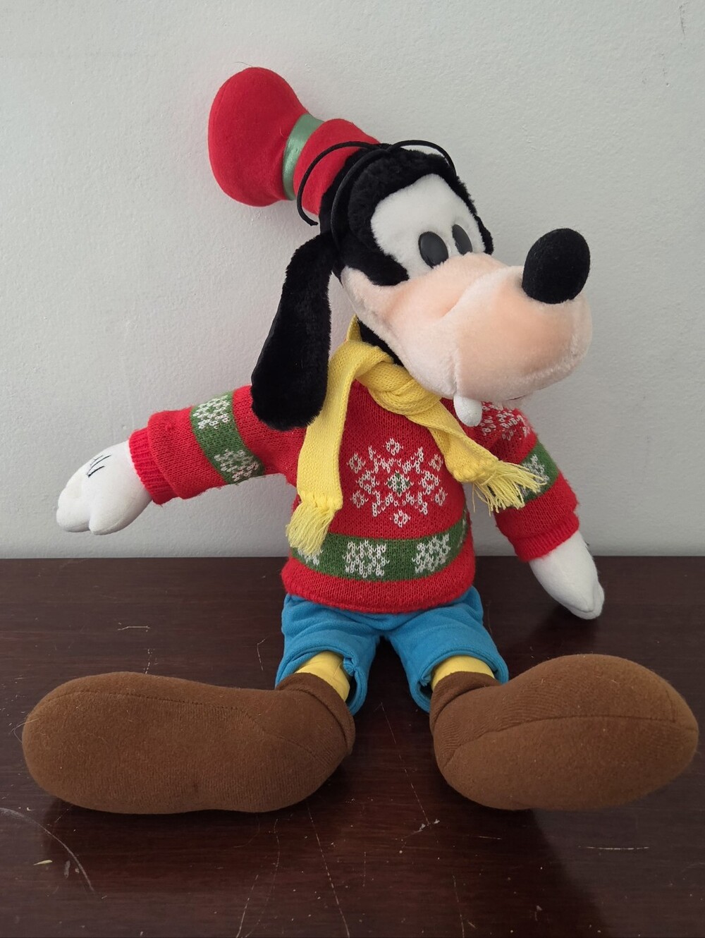 Vintage Disney World Goofy Holiday Plush